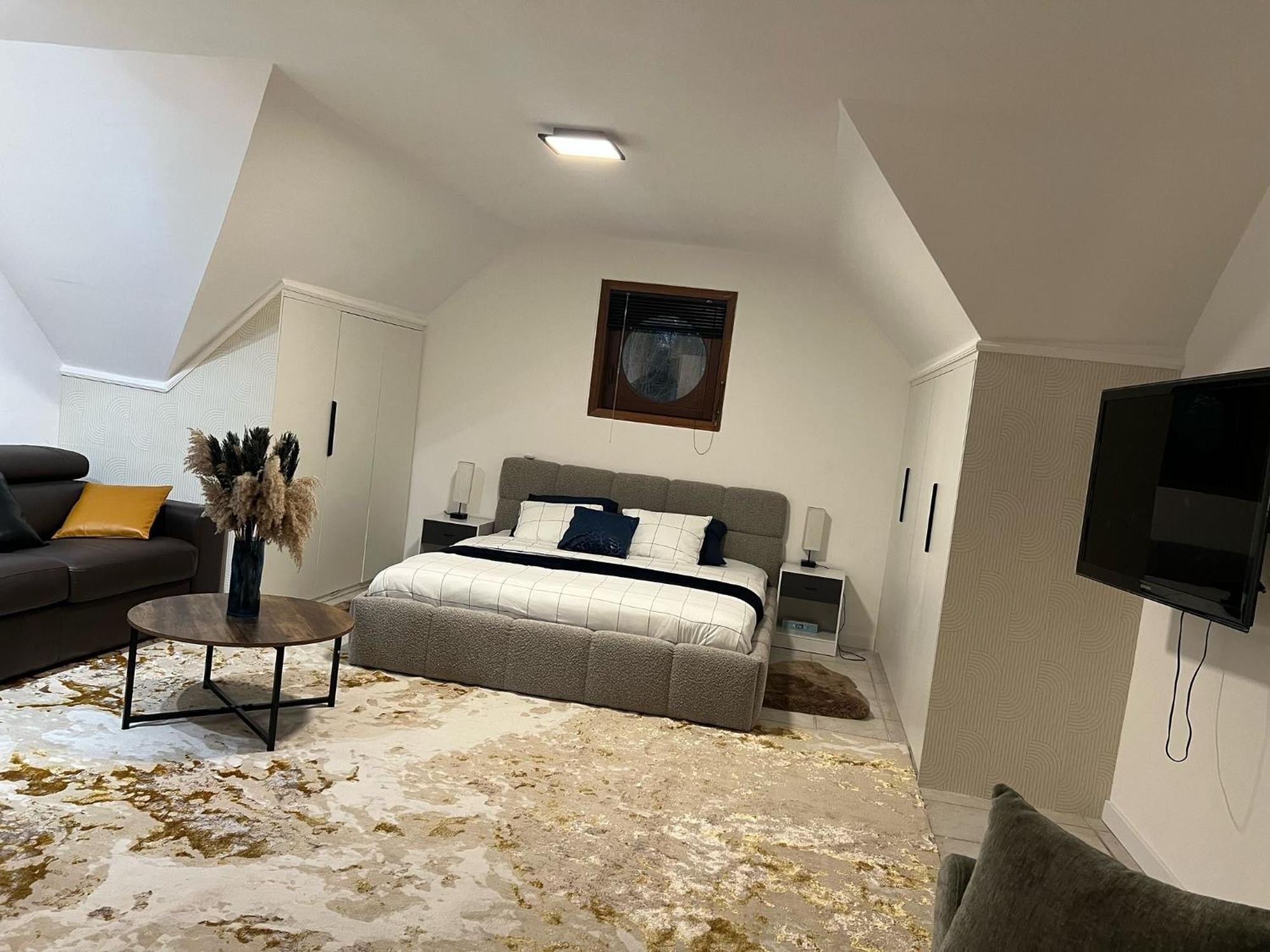 אאלסט Villa Op De Hoek Rooms מראה חיצוני תמונה